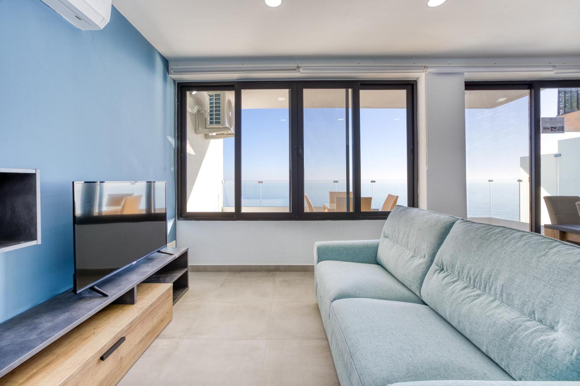 Seafront Sliema Apartment With Balcony & Sea Views By Jl 외부 사진