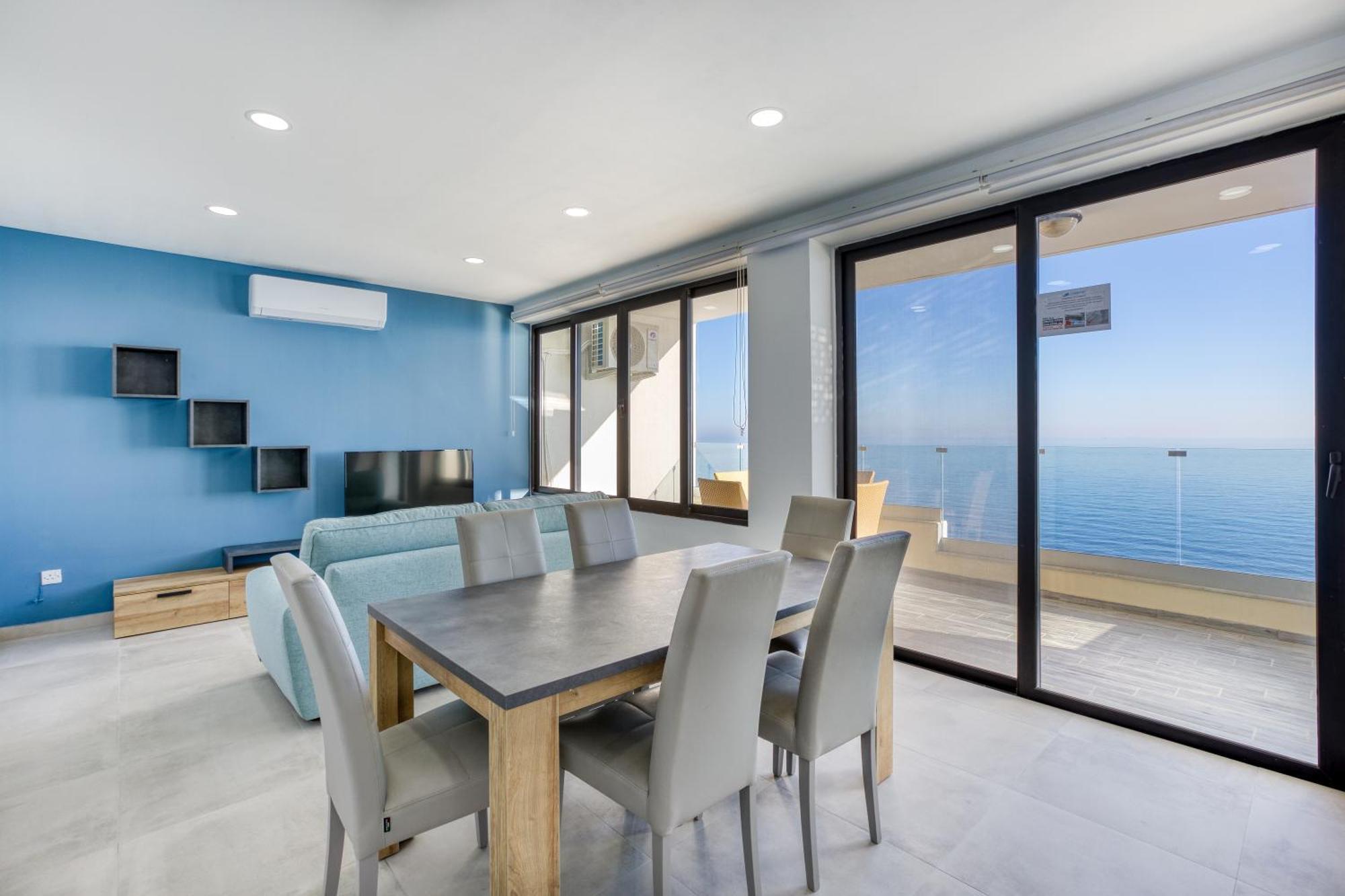 Seafront Sliema Apartment With Balcony & Sea Views By Jl 외부 사진