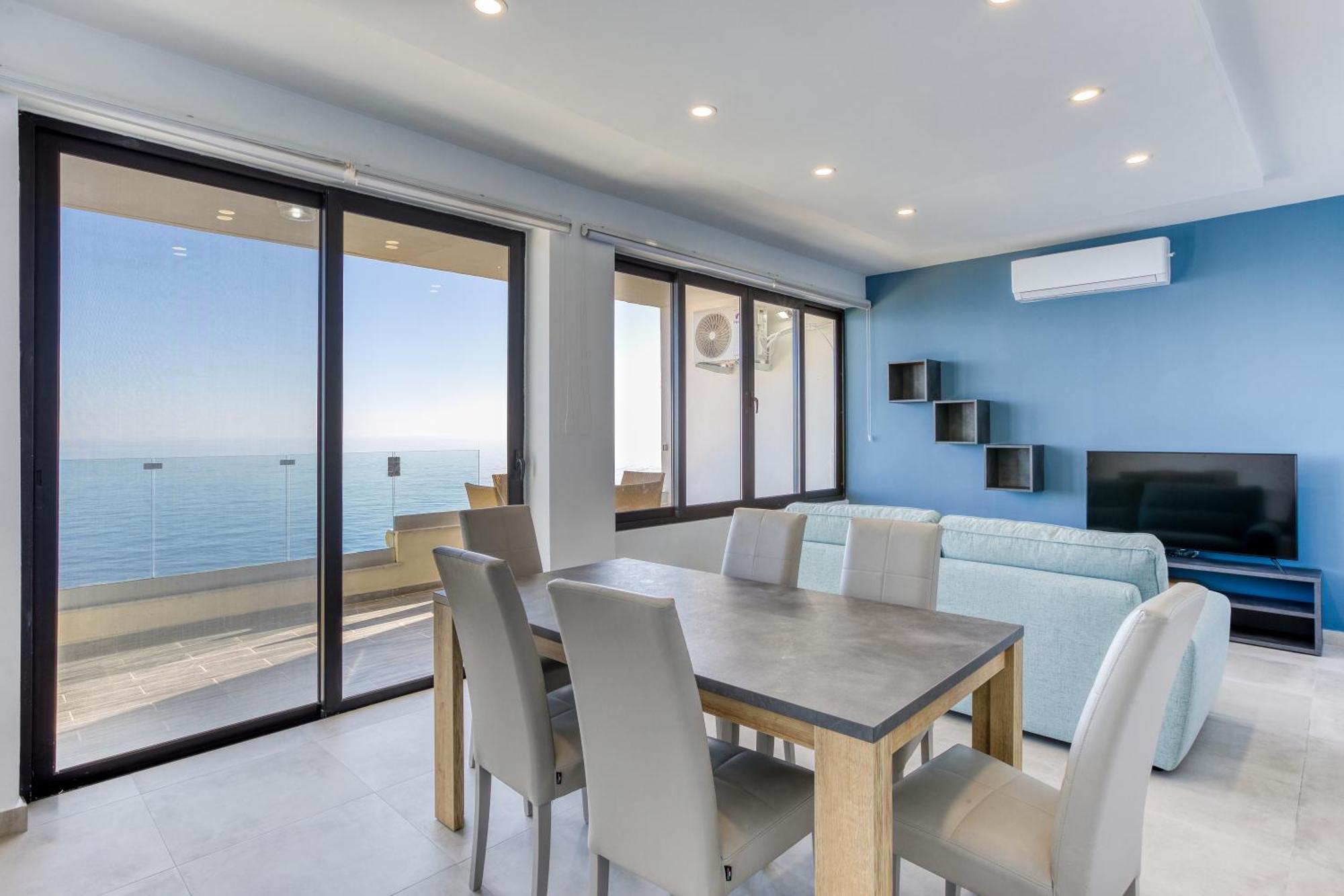 Seafront Sliema Apartment With Balcony & Sea Views By Jl 외부 사진