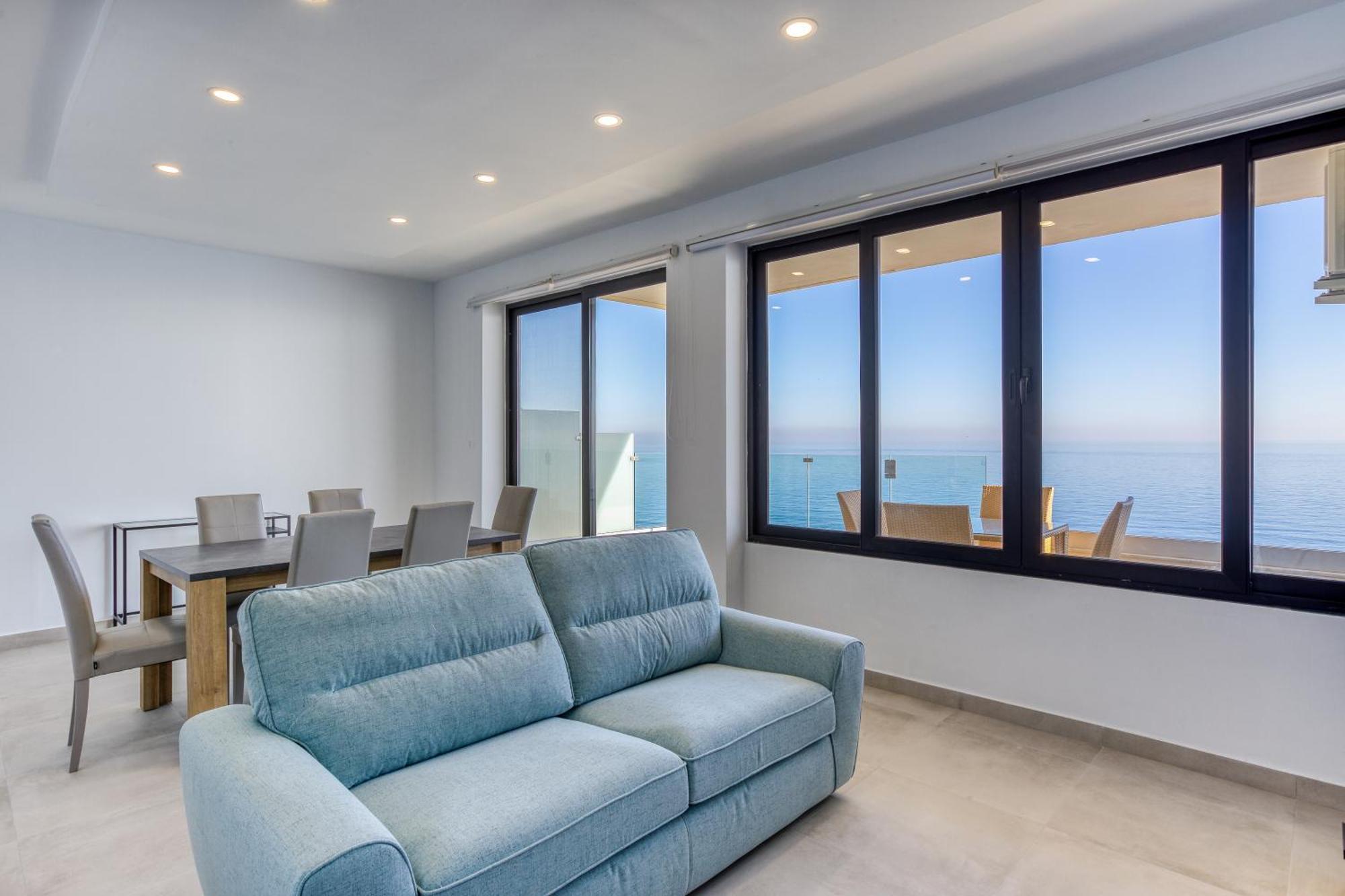 Seafront Sliema Apartment With Balcony & Sea Views By Jl 외부 사진