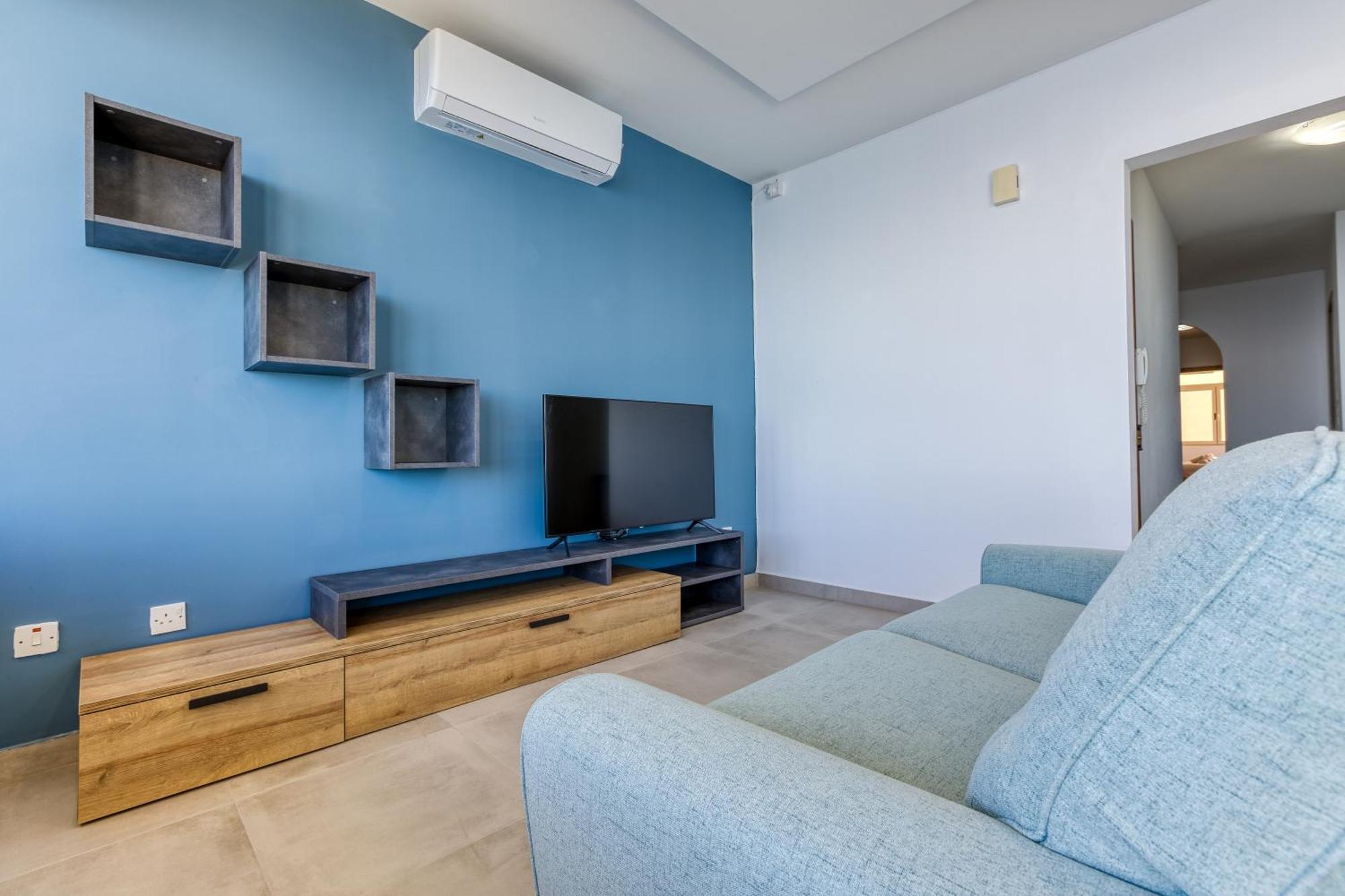 Seafront Sliema Apartment With Balcony & Sea Views By Jl 외부 사진
