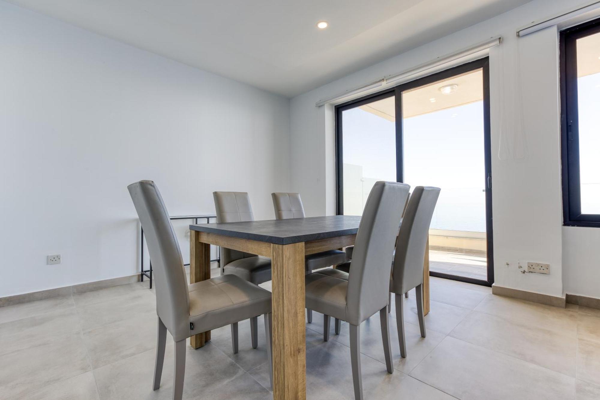 Seafront Sliema Apartment With Balcony & Sea Views By Jl 외부 사진